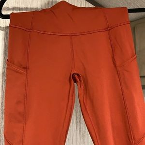 Lululemon cropped leggings